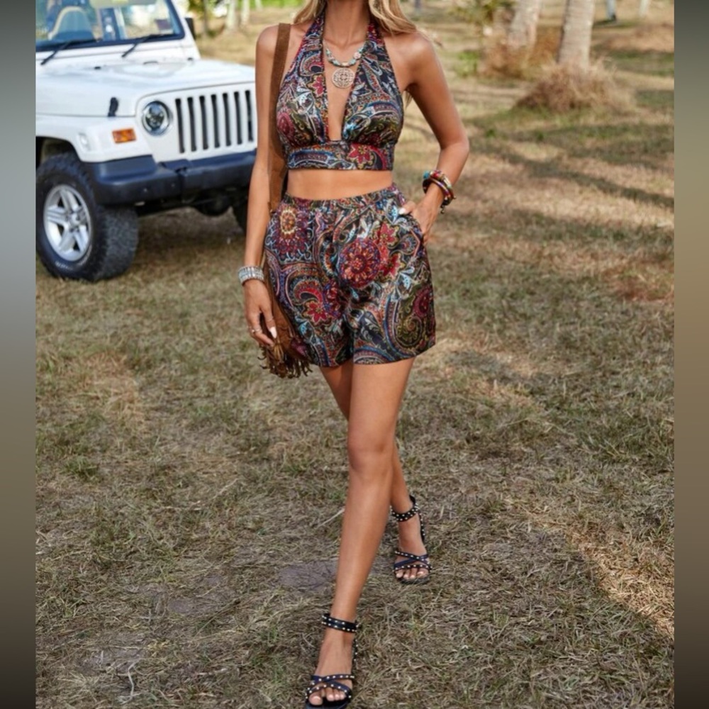 Boho floral paisley print knot front top and shorts set - Picture 4 of 9
